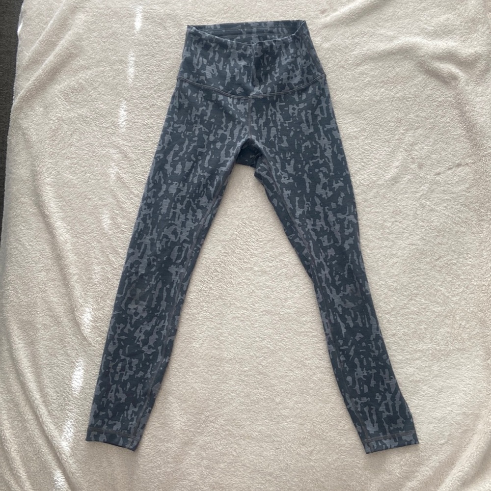 Lululemon Wunder Train 25 inch